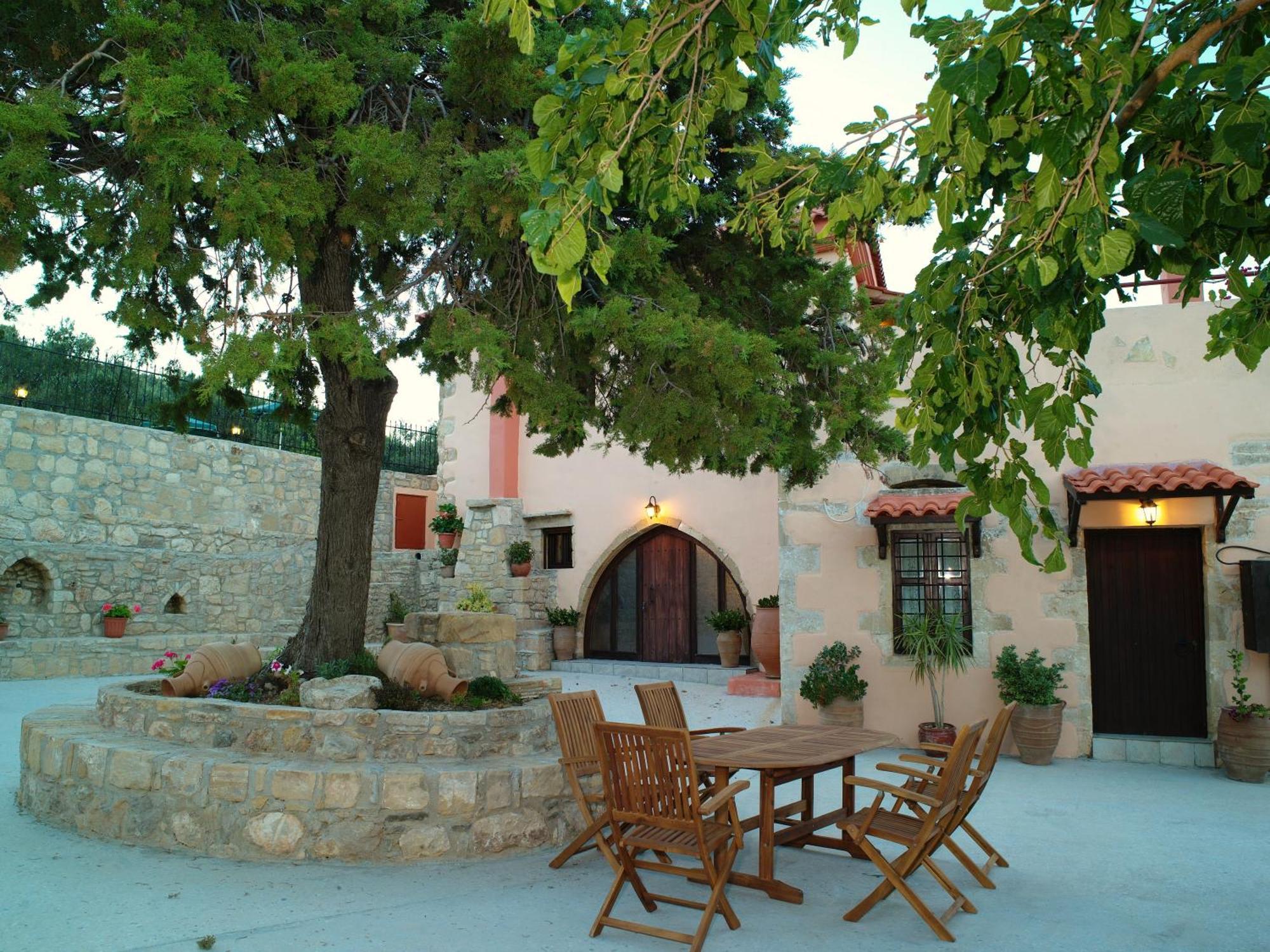 Mouri Villa Mourion  Esterno foto
