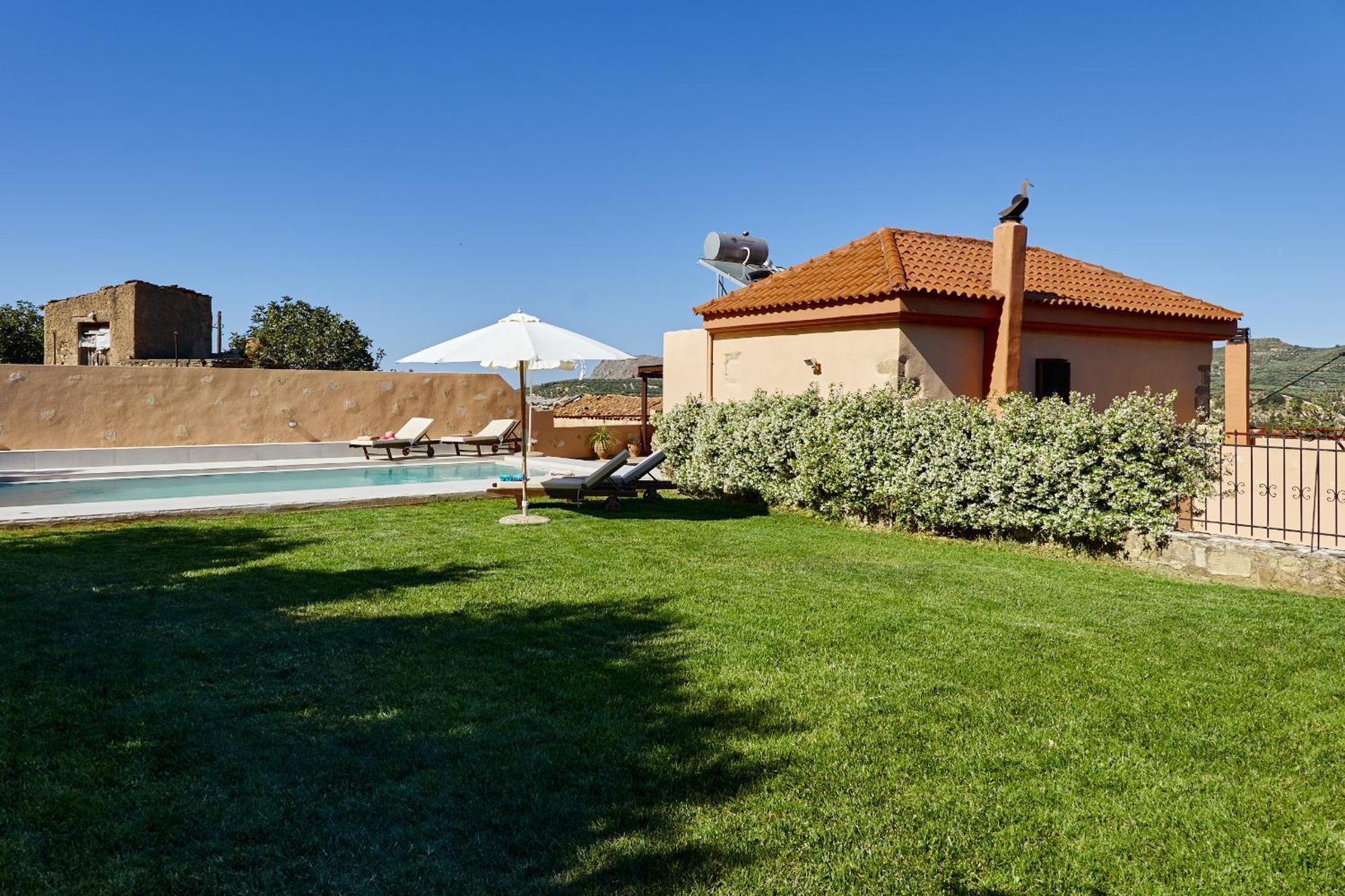 Mouri Villa Mourion  Esterno foto