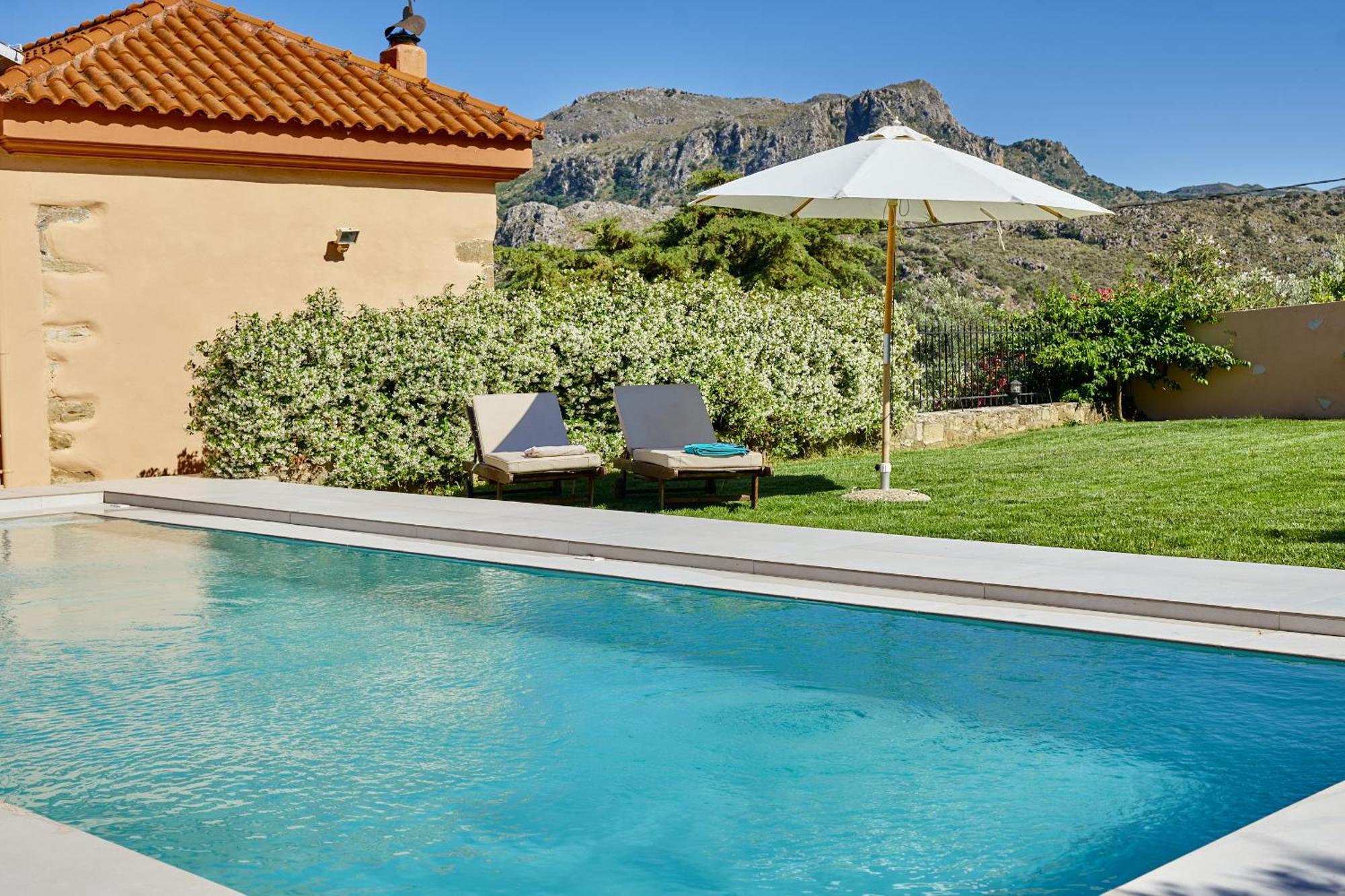 Mouri Villa Mourion  Esterno foto