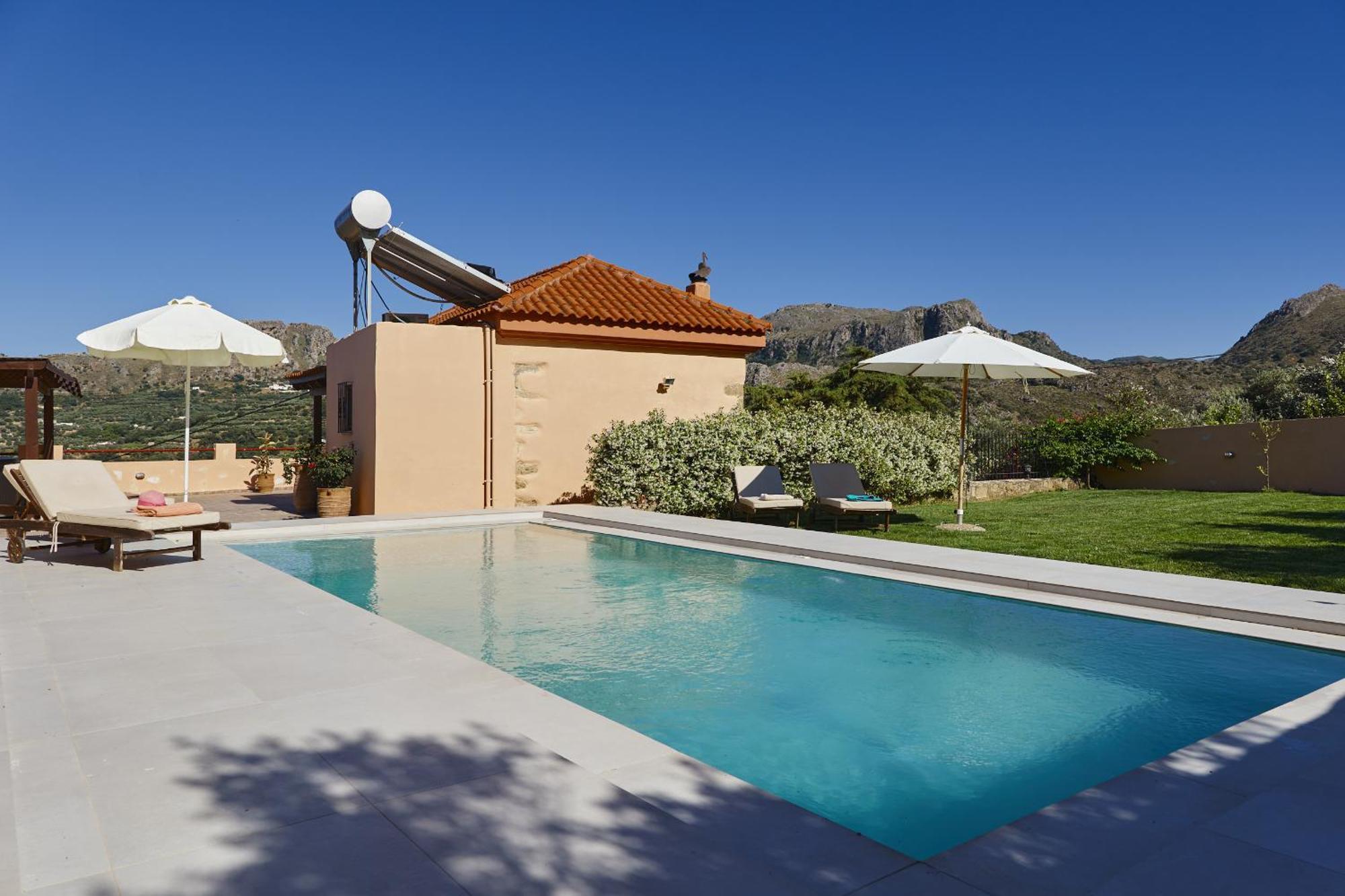 Mouri Villa Mourion  Esterno foto